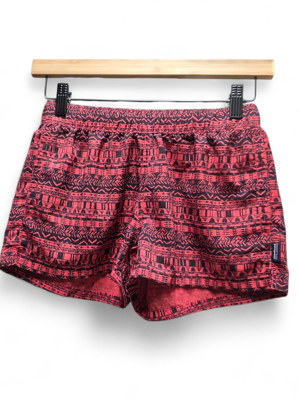 Patagonia Barely Baggies 2.5" Pink and Black Aztec Pattern Athletic Shorts XS